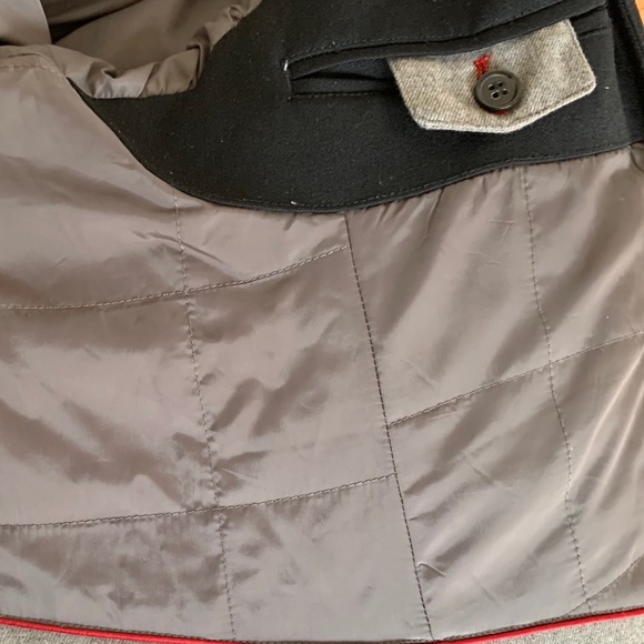 Gio Matto Men’s Black Coat with Interior Wool Bib - Picture 4 of 5